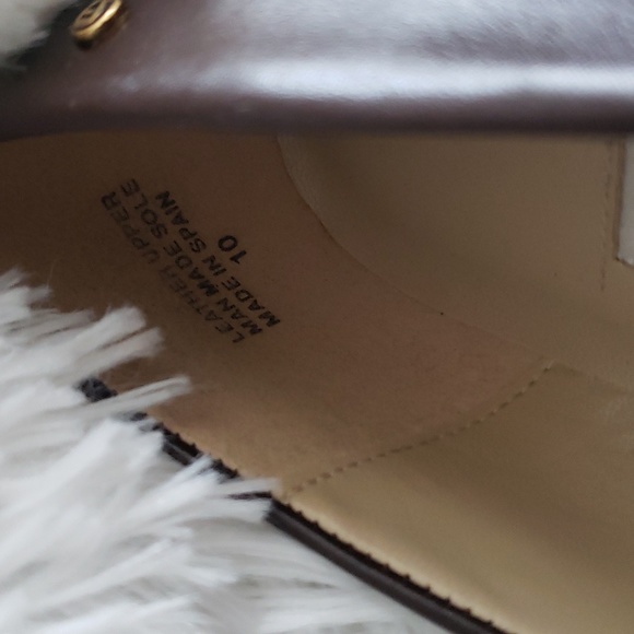 Etienne Aigner Taylors brown 2" heels - Picture 4 of 5